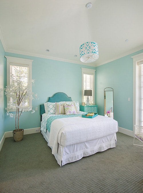 Minimalist Turquoise Color Scheme Bedroom for Simple Design