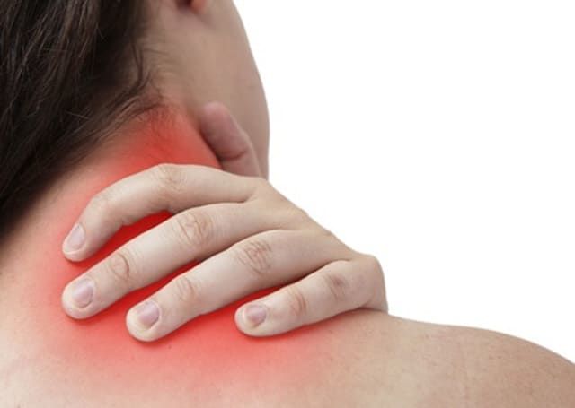 sleeping with neck pain