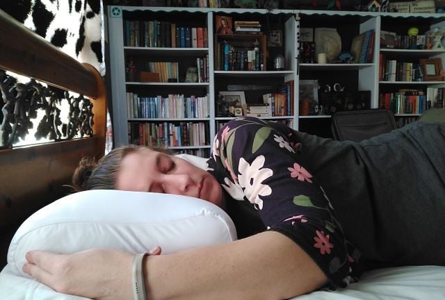 Comfysleep Buckwheat Pillow Review Sleepopolis
