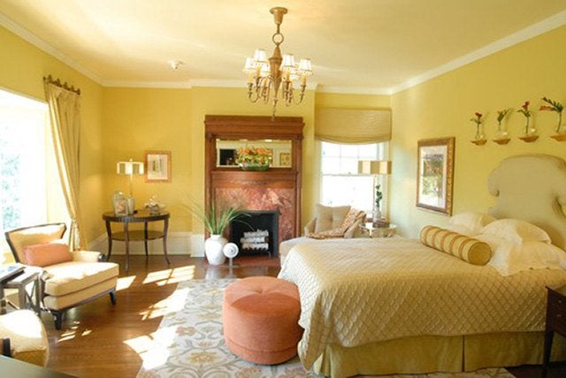 70 Of The Best Modern Paint Colors For Bedrooms Sleep Judge - Pale Yellow Wall Paint Colors