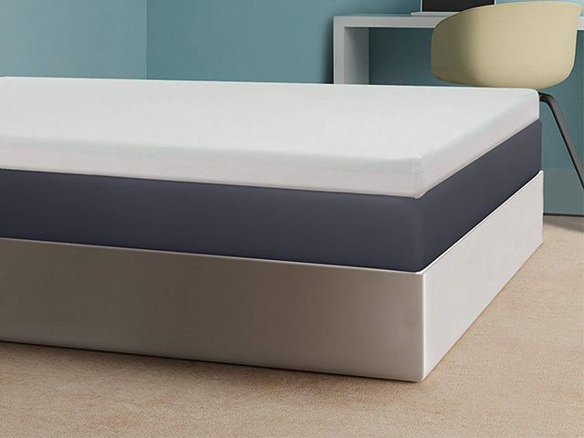 Best Mattress Topper for Side Sleepers   Unique Support Requirements