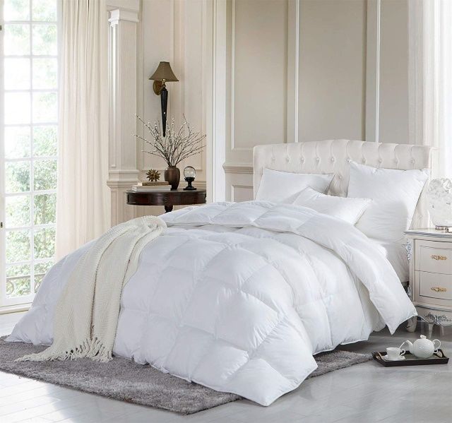 Best Luxury Down Comforter Review And Buying Guide The Sleep Judge