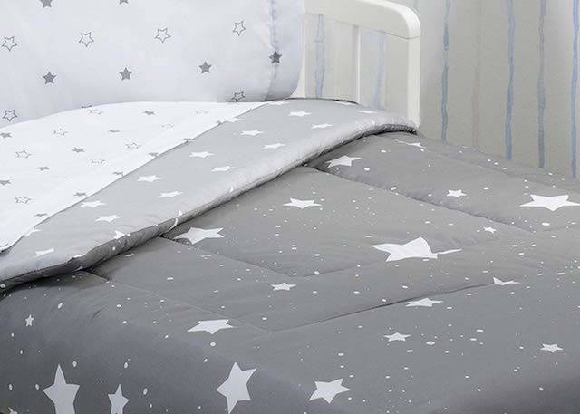 Bedding Sets For Toddlers Fun Matching Decorative Patterns The Sleep Judge