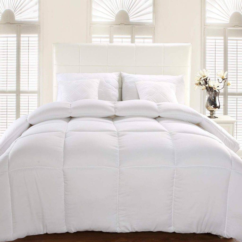 Choosing the right down alternative comforter will add a unique touch to your bedroom, and provide you with that soft and luxurious feeling.