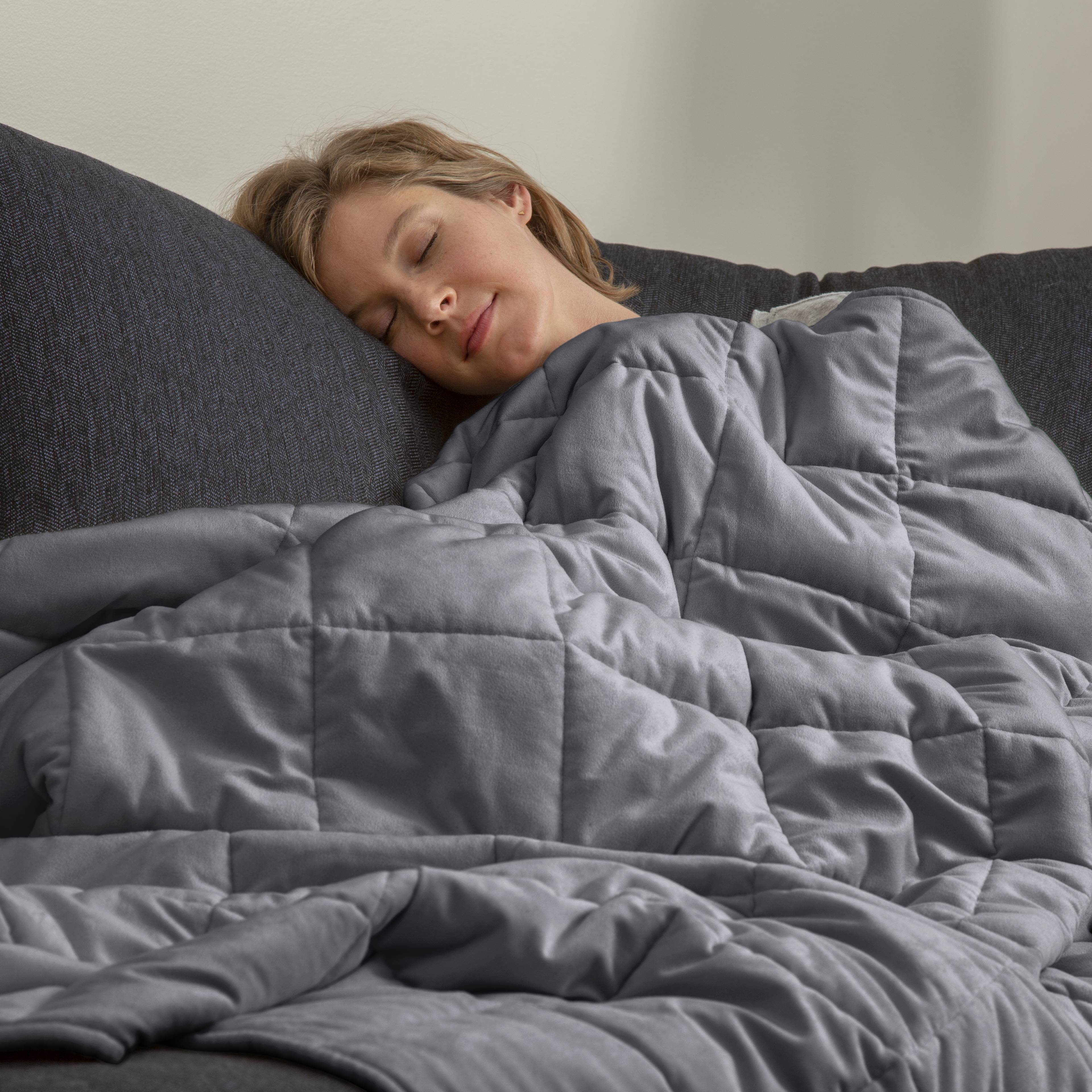 Our Tranquility Weighted Blanket Review - The Sleep Judge