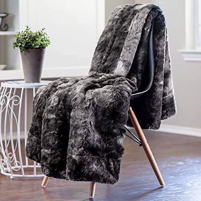 Faux Fur Bed Blanket Soft Cozy Warm Fluffy Variation Print Minky Fleece Throw Bl 
