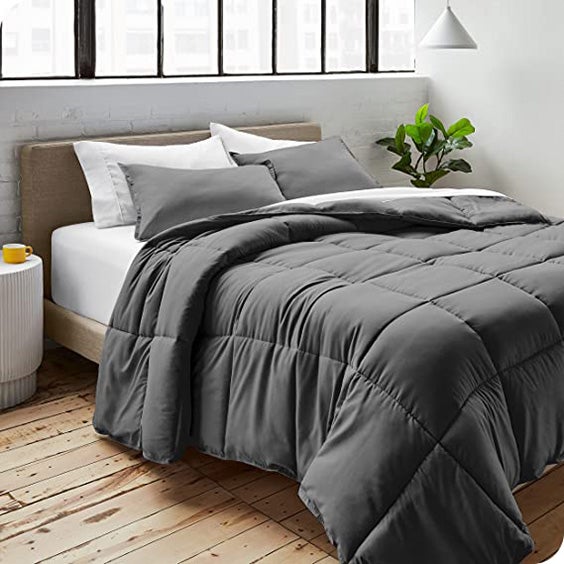Can a King Comforter Fit On a Queen Bed?
